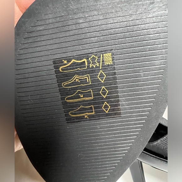 MICHAEL,Michael Kors Ames Open Toe Booties in Black Leather Size 7. MSRP $150 - Picture 13 of 14